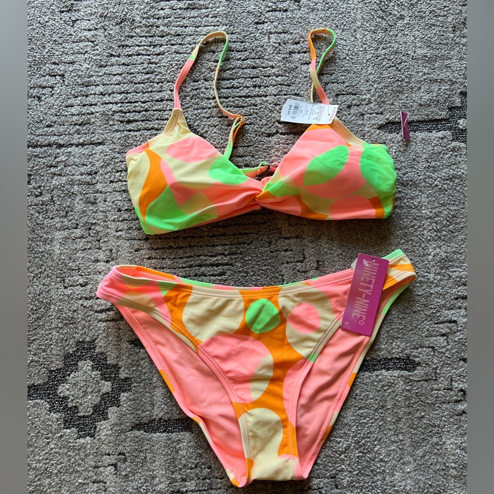 NWT Two-Piece Bikini Set – Bright Retro Pop Print. Neon Tropical Bikini